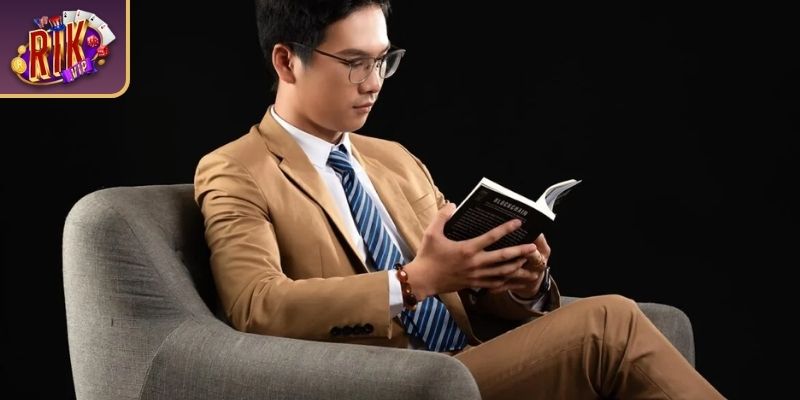 BTV Hùng Long Hổ - Tiểu Sử, Hành Trình Công Tác Tại RIKVIP 1 Tiểu sử BTV Hùng Long Hổ